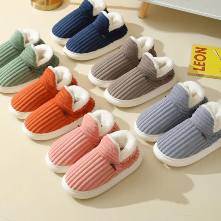 Chaussons striés ultra-confort 10 Chaussons striés ultra-confort 10